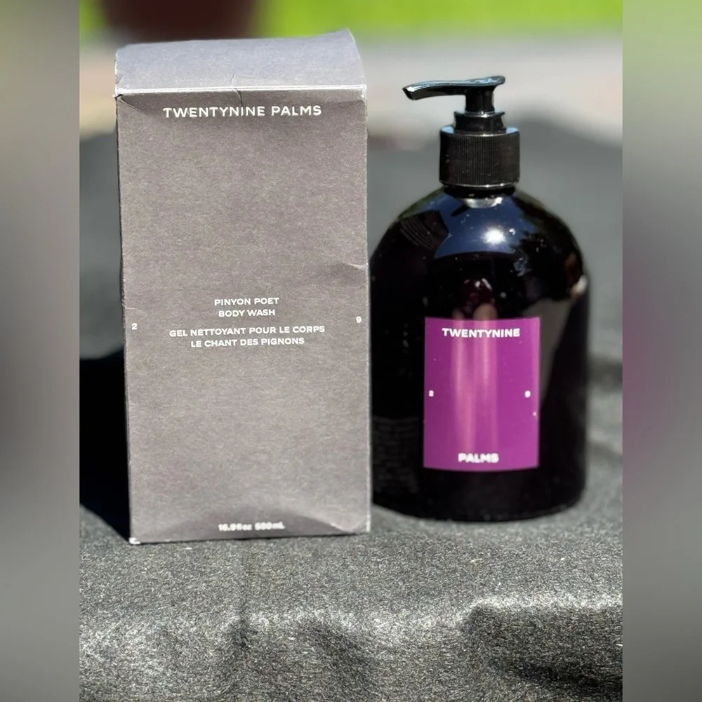 Twentynine Palms  Pinyon Poet Body Wash aromatic foaming cleanser